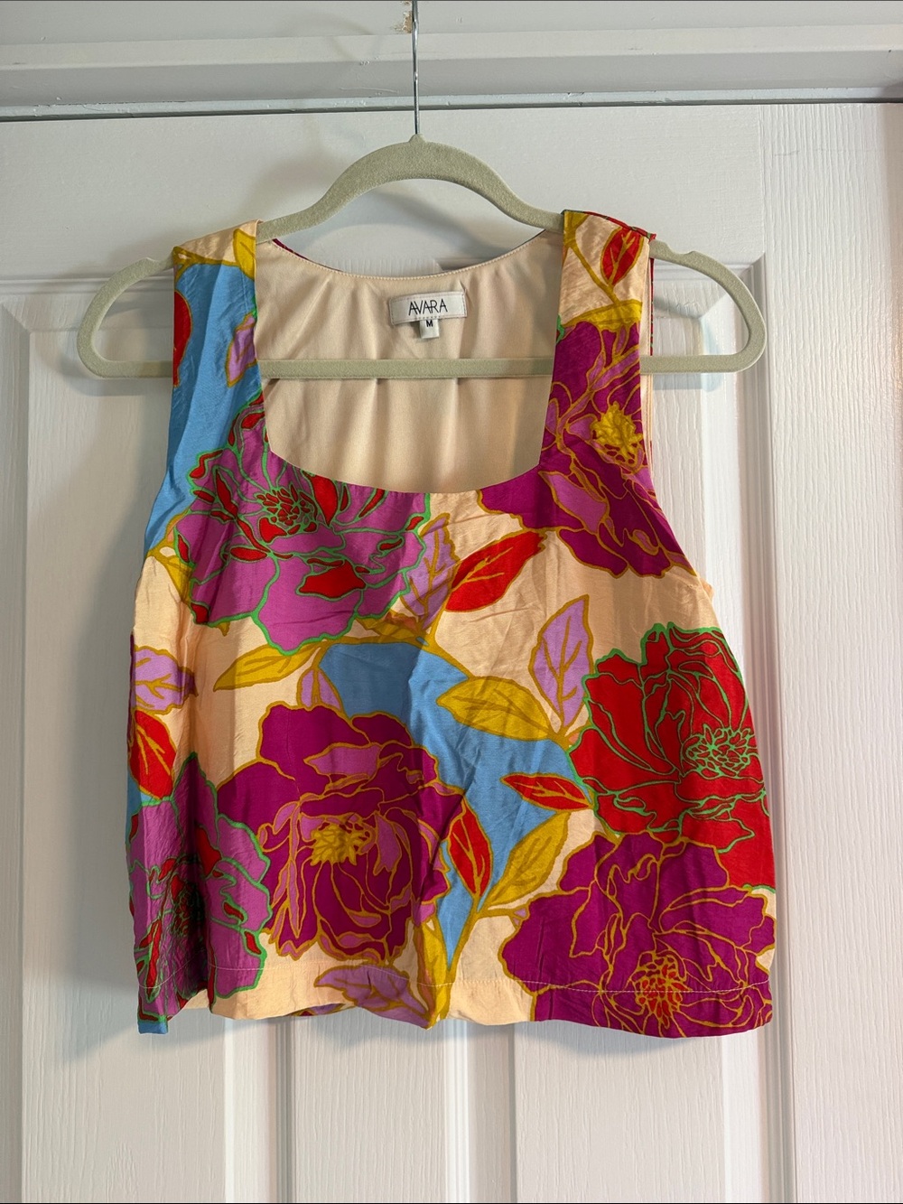 AVARA Floral Scoop Neck Tank Top in Multi-Color